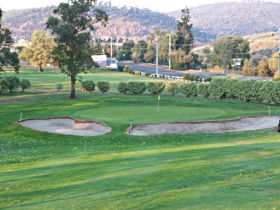 New Town Bay Golf Club - Accommodation Mount Tamborine 0