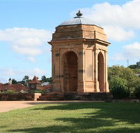 Windsor War Memorial Park - Accommodation Mount Tamborine