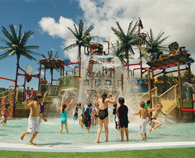 Wet 'n' Wild Water World - Accommodation Mount Tamborine 0