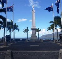 Cairns War Memorial - Accommodation Mount Tamborine