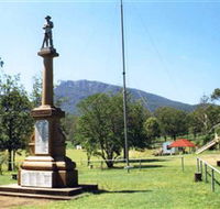 Maroon State School War Memorial - Accommodation Mount Tamborine