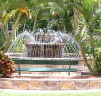 Bauer and Wiles Memorial Fountain - Accommodation Mount Tamborine
