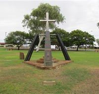 Richmond War Memorial - Accommodation Mount Tamborine