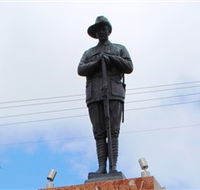 Charters Towers Memorial Cenotaph - Accommodation Mount Tamborine