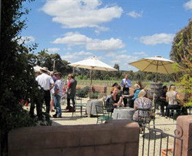 Flynns Wines & Heathcotean Bistro - Accommodation Mount Tamborine 0