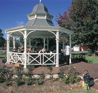 Muir House Art Gallery - Accommodation Mount Tamborine