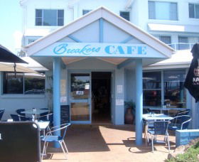 Breakers Cafe And Restaurant - Accommodation Mount Tamborine 0