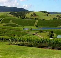 Crooked River Winery - Accommodation Mount Tamborine