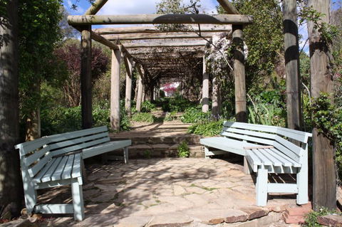 Markdale - Edna Walling Garden - Accommodation Mount Tamborine 2