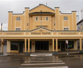 Gundagai Emporium - Accommodation Mount Tamborine 0