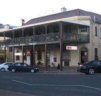 The Family Hotel - Accommodation Mount Tamborine