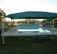Binalong Memorial Swimming Pool - Accommodation Mount Tamborine