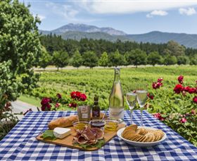 Feathertop Winery - Accommodation Mount Tamborine 1