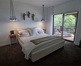 Feathertop Winery - Accommodation Mount Tamborine 6