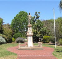 Greenmount War Memorial - Accommodation Mount Tamborine