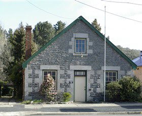 Uralla Heritage Walk - Accommodation Mount Tamborine 1