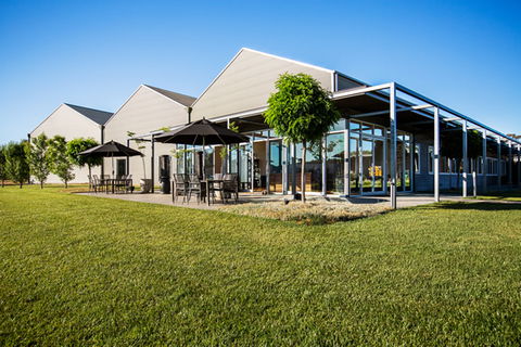Bunnamagoo Wines - Accommodation Mount Tamborine 0