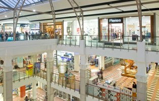 Broadway Shopping Centre - Accommodation Mount Tamborine 1