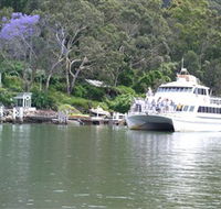 The Riverboat Postman - Accommodation Mount Tamborine