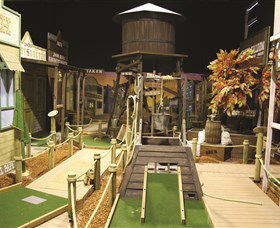 Mega Mini Golf - Accommodation Mount Tamborine 2