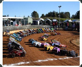 Model Park - Accommodation Mount Tamborine 1