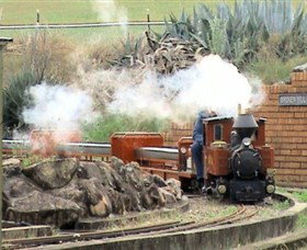 Model Park - Accommodation Mount Tamborine 3