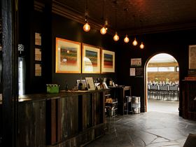Maximilian's Restaurant And Sidewood Estate Cellar Door - Accommodation Mount Tamborine 1