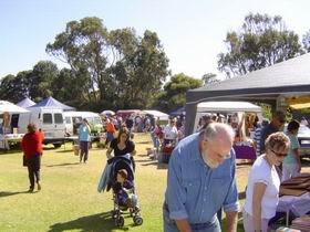 Port Elliot Market - Accommodation Mount Tamborine 1