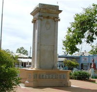 Charleville War Memorial - Accommodation Mount Tamborine