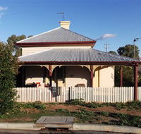 Former Customs Officers Residence - Accommodation Mount Tamborine