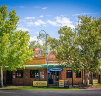 Crown Hotel Wentworth - Accommodation Mount Tamborine