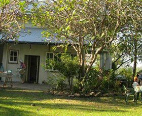 Afternoon Tea At Burnett House - Accommodation Mount Tamborine 3