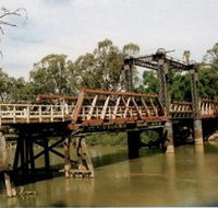 Swan Hill - Murray River Road Bridge - Accommodation Mount Tamborine