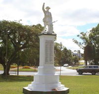 Atherton War Memorial - Accommodation Mount Tamborine