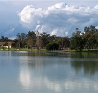 Gum Bend Lake - Accommodation Mount Tamborine