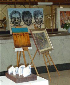 Outback Arts Gallery - Accommodation Mount Tamborine 1