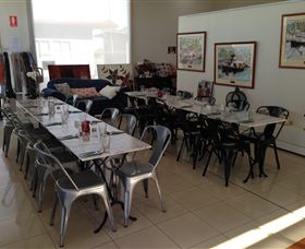 Blue Artz Gallery & Cafe - Accommodation Mount Tamborine 2