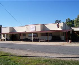 Brocklesby Hotel - Accommodation Mount Tamborine 0