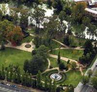 Victory Memorial Gardens - Accommodation Mount Tamborine