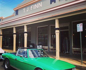 Finns Store - Accommodation Mount Tamborine 0