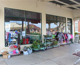 Culcairn Red Cross Craft Shop - Accommodation Mount Tamborine 2