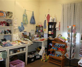 Culcairn Red Cross Craft Shop - Accommodation Mount Tamborine 1