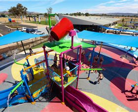 WAVES - Accommodation Mount Tamborine 1