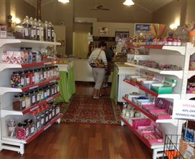 Taylors Sweets And Treats - Accommodation Mount Tamborine 1
