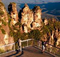 Echo Point lookout Three Sisters - Accommodation Mount Tamborine