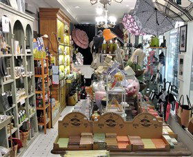 The French Shoppe - Accommodation Mount Tamborine 0