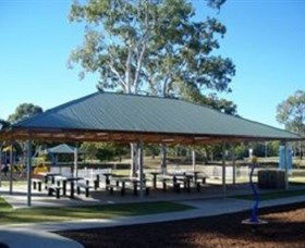 Lake Ellen Heritage Hub And Playground - Accommodation Mount Tamborine 2