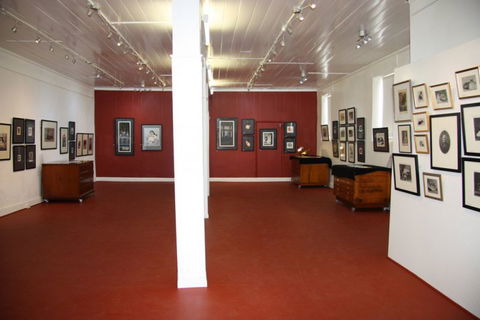 FyreGallery - Accommodation Mount Tamborine 5