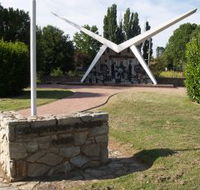 Southern Cloud Memorial - Accommodation Mount Tamborine