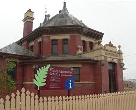 Yarram Courthouse Gallery Inc - Accommodation Mount Tamborine 0
